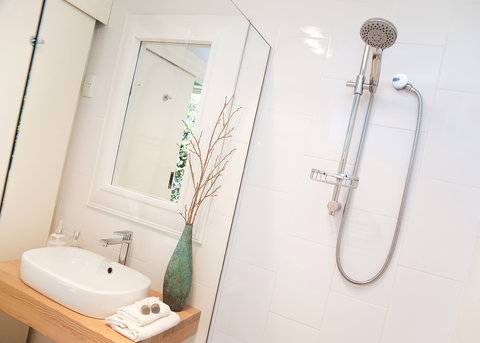 Driftwood House - Robe Retreats - Accommodation Sunshine Coast 2