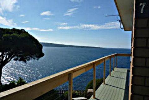 Eagle Heights Holiday Units - Panorama Units - Accommodation Sunshine Coast 0