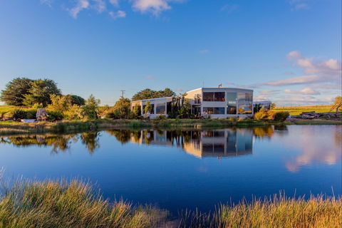 Eagles Nest Retreat - Accommodation Sunshine Coast 1