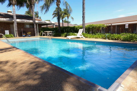 Exies Bagtown Motel - Accommodation Sunshine Coast 0