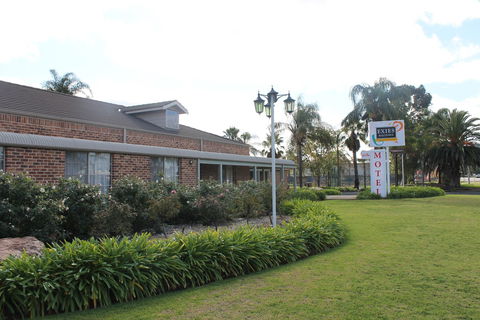 Exies Bagtown Motel - Accommodation Sunshine Coast 2
