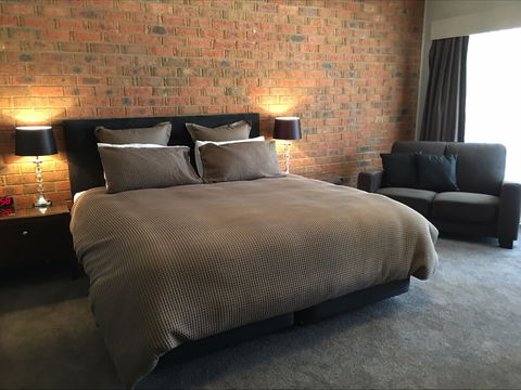 Federation Motor Inn - Accommodation Sunshine Coast 1