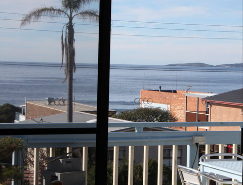 Golf At Glasshouse Rocks - Accommodation Sunshine Coast 1