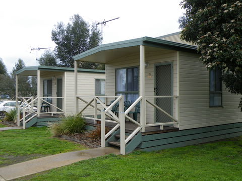 Hamilton Caravan Park - Accommodation Sunshine Coast 1