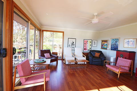 Monaro Cottage - Accommodation Sunshine Coast 0
