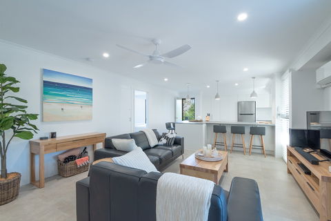 Munna Beach Apartments - Accommodation Sunshine Coast 1