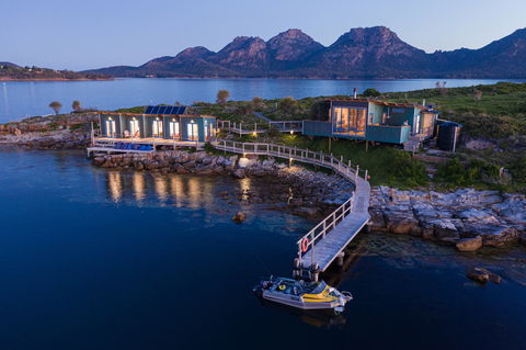 Picnic Island - Accommodation Sunshine Coast 0