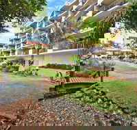 Sails Resort on Golden Beach - Accommodation Sunshine Coast