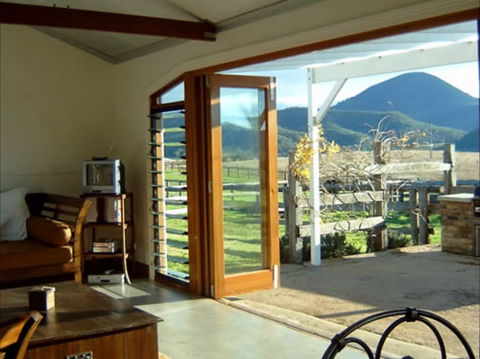 The Old Dairy At Baerami - Accommodation Sunshine Coast 0
