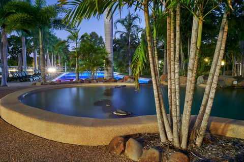 Big4 Aussie Outback Oasis Holiday Park - Accommodation Sunshine Coast 1