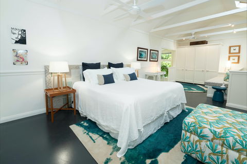 Blue Peter Luxury Beach House - Accommodation Sunshine Coast 1