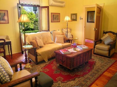 Buxton Manor - Garden And Loft Apartment - Accommodation Sunshine Coast 0