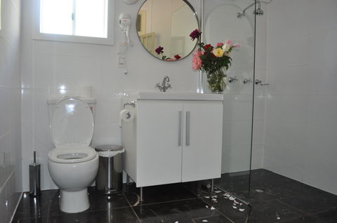 Club Boutique Hotel Cunnamulla - Accommodation Sunshine Coast 2