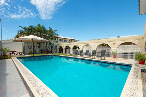 Coral Sands Motel - Accommodation Sunshine Coast 2