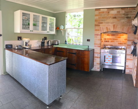 Donovans Cottage - Accommodation Sunshine Coast 1