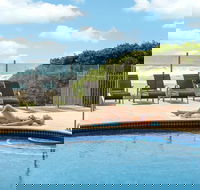 Dorchester On The Beach - Accommodation Sunshine Coast