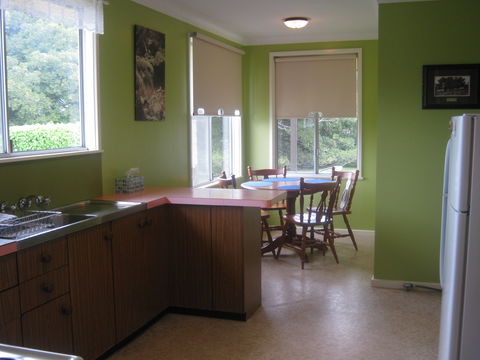 Figtree Cottage - Accommodation Sunshine Coast 2