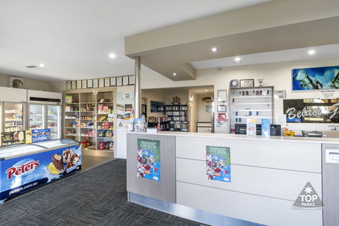 Geraldton Belair Gardens Caravan Park - Accommodation Sunshine Coast 0