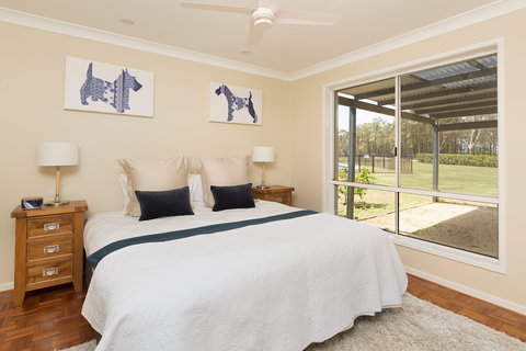 Hillcrest House - Accommodation Sunshine Coast 2