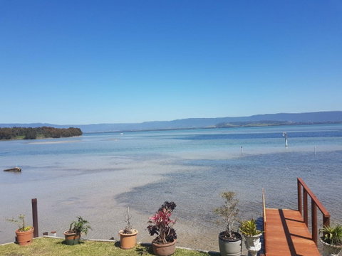 Jettys By The Lake - Accommodation Sunshine Coast 1