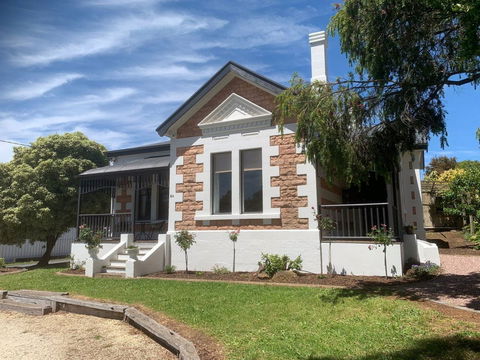 Karno House Mount Gambier - Local Heritage Listed - Accommodation Sunshine Coast 0