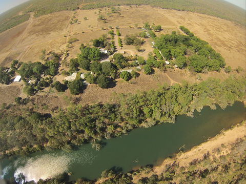 Manbulloo Homestead Caravan Park - Accommodation Sunshine Coast 0