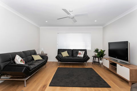 Melt Away Stress - Accommodation Sunshine Coast 2