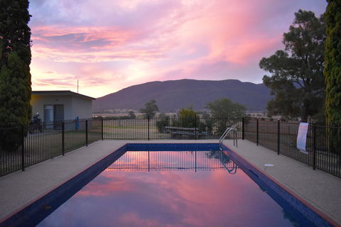 Mountain View Motel Corryong - Accommodation Sunshine Coast 0