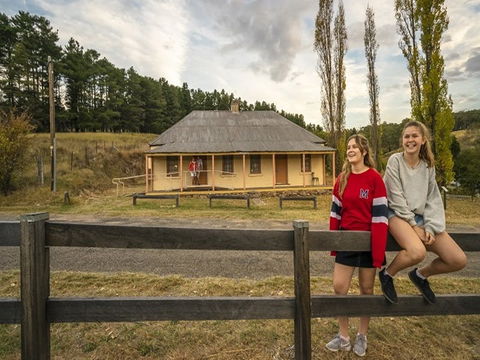 Old Trahlee - Accommodation Sunshine Coast 1