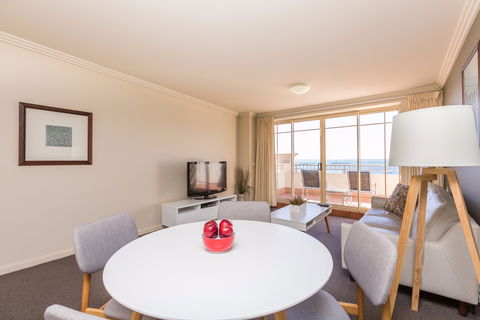 Ramada Resort By Wyndham Shoal Bay - Accommodation Sunshine Coast 2