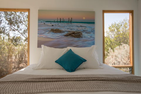 Sellicks Chills - Vineyard Retreats - Accommodation Sunshine Coast 1