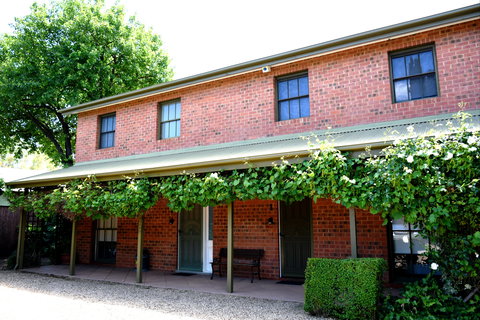 Wagga Riverside Apartments - Accommodation Sunshine Coast 0