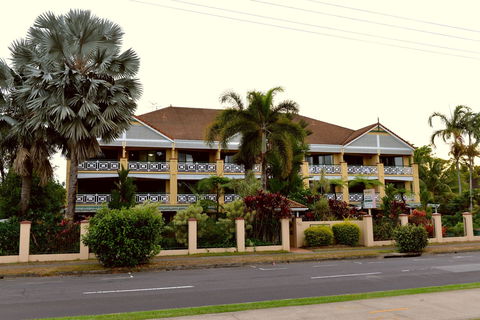 Waterfront Terraces - Accommodation Sunshine Coast 0