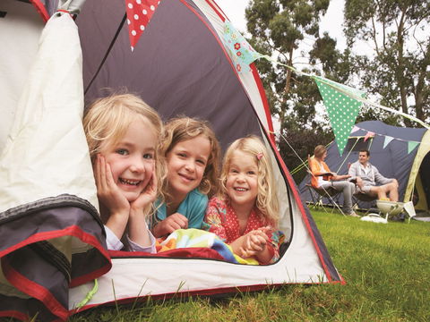 Westview Caravan Park - Open For Essential Travel Only - Accommodation Sunshine Coast 0