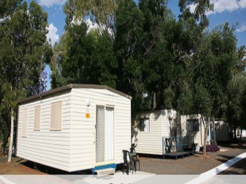 Westview Caravan Park - Open For Essential Travel Only - Accommodation Sunshine Coast 1