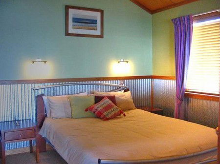 Dolphins Point Tourist Park - Accommodation Sunshine Coast 2
