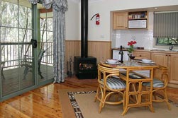 Eagle Hammer Cottages - Accommodation Sunshine Coast 5