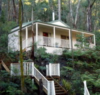 Myers Creek Cascades Luxury Cottages - Accommodation Sunshine Coast