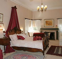 Yuulong Bed and Breakfast