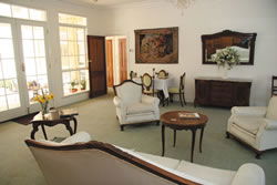 Montfort Manor - Accommodation Sunshine Coast 0