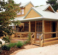 Ti Tree Village - Accommodation Sunshine Coast