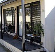 Courtside Cottage Bed and Breakfast