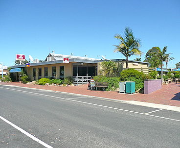 Mallacoota Hotel Motel - Accommodation Sunshine Coast 0