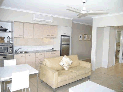 Sea Point On Trinity Beach - Accommodation Sunshine Coast 4
