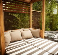 Lake House - Accommodation Sunshine Coast