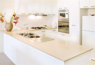 Glenelg Pacific Apartments - Accommodation Sunshine Coast 1