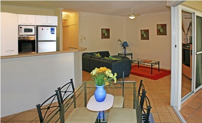 Sanctuary Lake Apartments - Accommodation Sunshine Coast 7