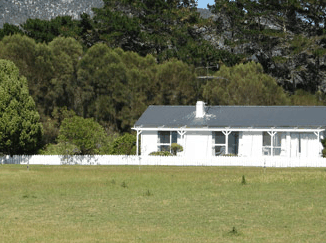 Echo Hills - Accommodation Sunshine Coast 0