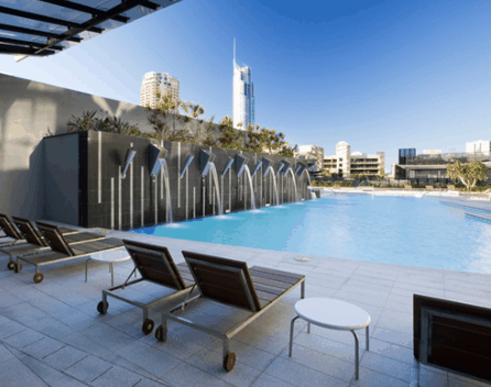 Mantra Circle On Cavill - Accommodation Sunshine Coast 3