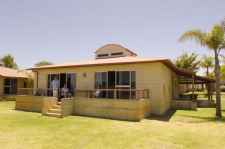 Discovery Holiday Parks - Koombana Bay - Accommodation Sunshine Coast 0